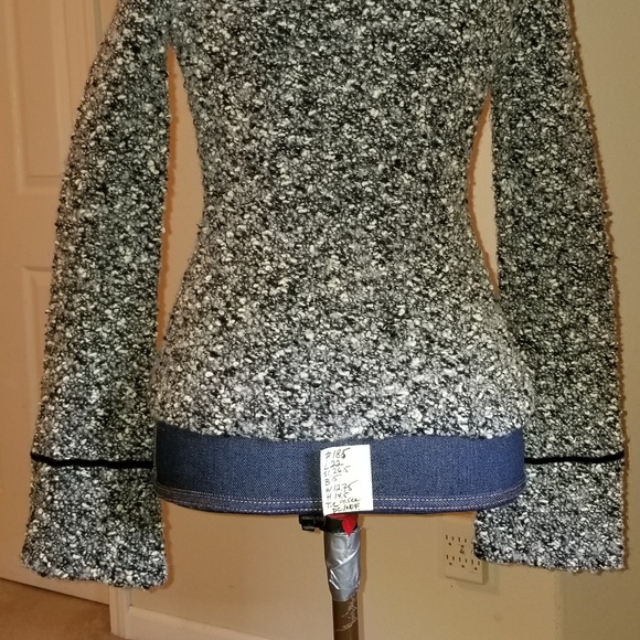 185 NWOT grey boucle Classiques Entier XS cardigan - Picture 9 of 13